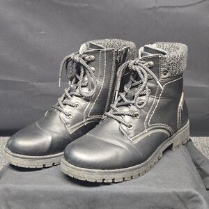 Eva & Zoe Women’s Combat Boots 8.5 Black Faux Leather Knit Zip Biker Style